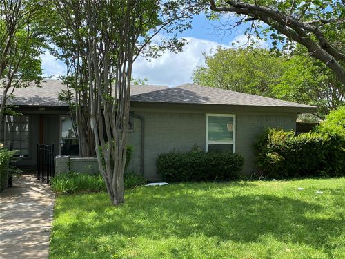 b-801 Irwin Dr, Hurst, TX, 76053-4858 | Card Image