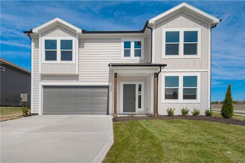 1504 Sw Arbor Park Ter, Lee's Summit, MO, 64082-4206 | Card Image