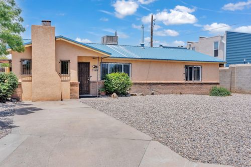 5909 Lora Ct Nw, Albuquerque, NM, 87107-5027 | Card Image