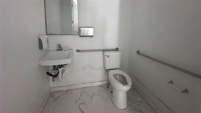 22316 E Martin Dr, House other with 4 bedrooms, 2 bathrooms and null parking in Porter TX | Image 11