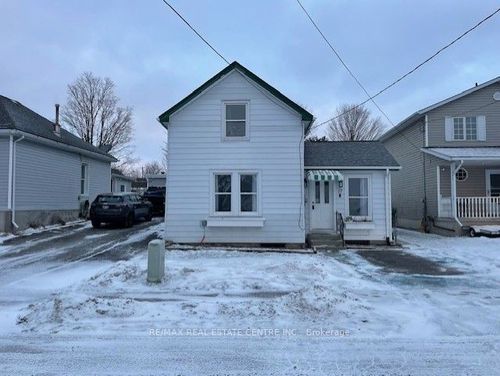 17 Dover St, Woodstock, ON, N4S3L7 | Card Image