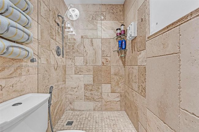 10371 Sw 146 Th St, House other with 5 bedrooms, 3 bathrooms and null parking in Miami FL | Image 20
