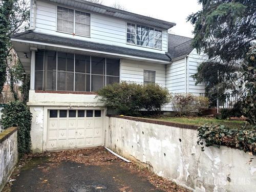 2 Darrow St, South River, NJ, 08882-1912 | Card Image