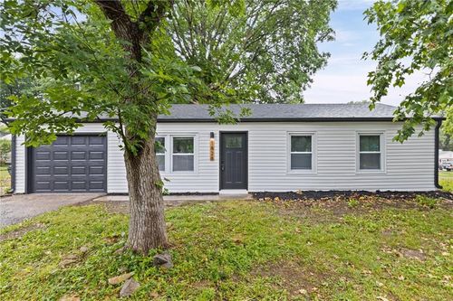 1828 Brook St, Lawrence, KS, 66044-4317 | Card Image