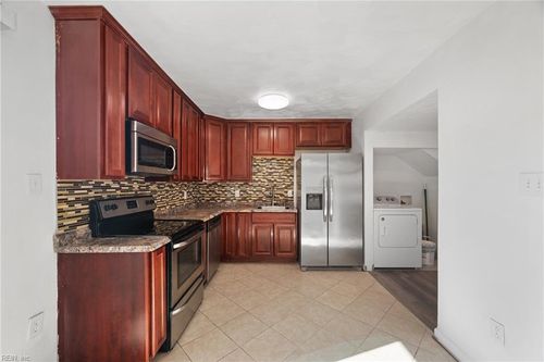 5831 E Hastings Arch, Virginia Beach, VA, 23462-1508 | Card Image