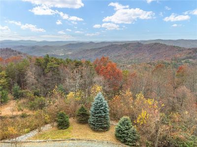 146 Cherokee Lane, House other with 3 bedrooms, 3 bathrooms and null parking in Purlear NC | Image 1