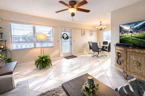 33 Preston A, Boca Raton, FL, 33434-4950 | Card Image