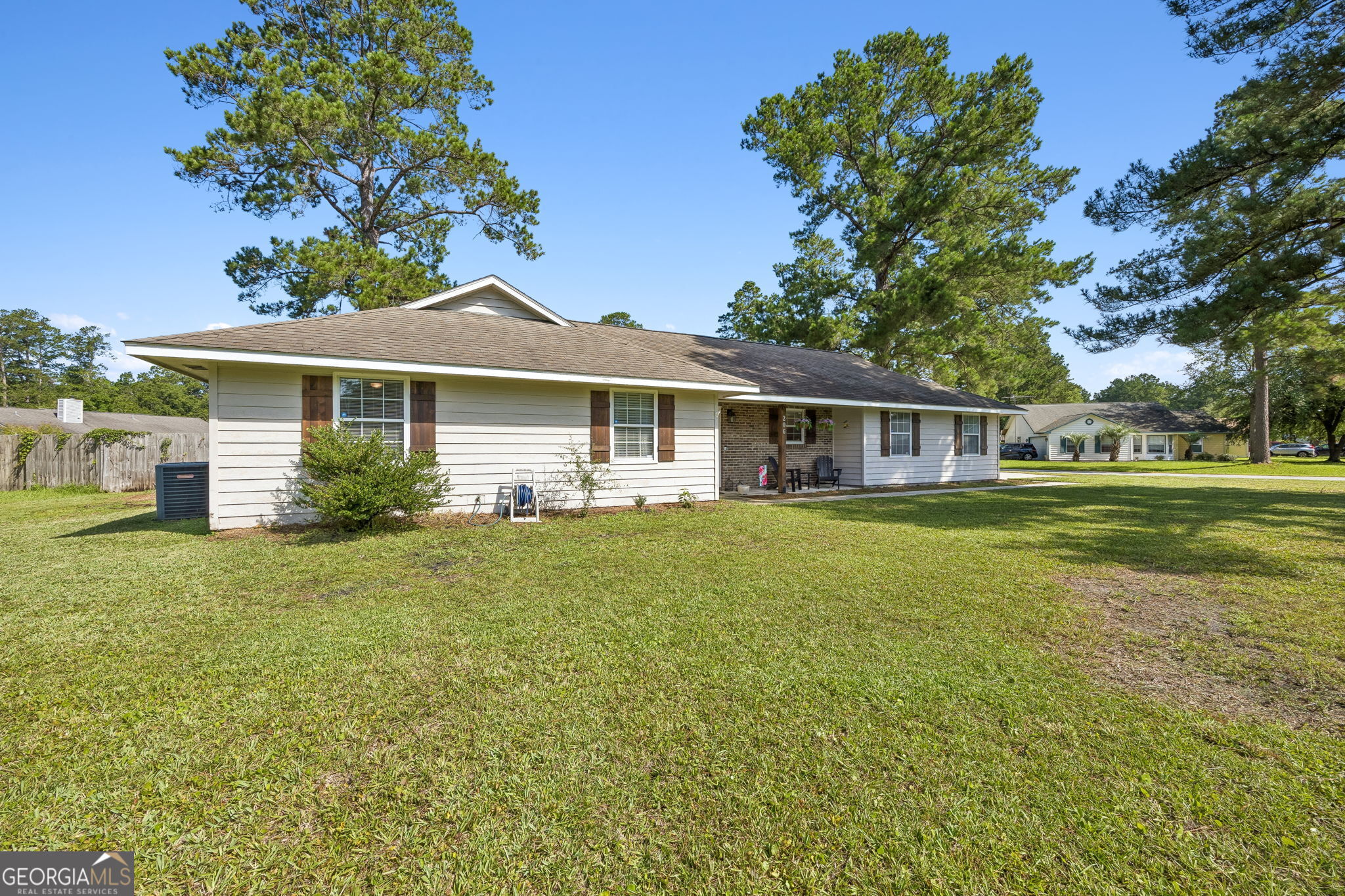 Residential in Kingsland 2