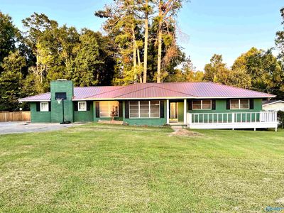 2405 Sunset Strip, House other with 3 bedrooms, 2 bathrooms and null parking in Gadsden AL | Image 1