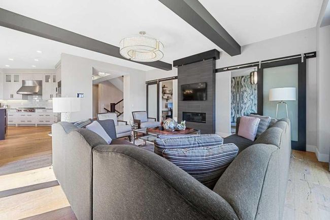18 Whispering Springs Way, House other with 4 bedrooms, 4 bathrooms and 6 parking in Heritage Pointe AB | Image 12