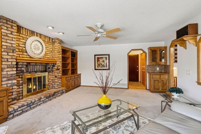 5929 Oxford St N, House other with 4 bedrooms, 4 bathrooms and null parking in Shoreview MN | Image 21