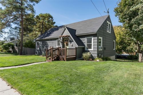 309 Thompson Blvd, Watertown, NY, 13601-4138 | Card Image