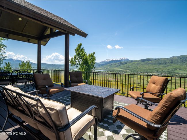 5932 E Big Horn Pkwy, Home with 7 bedrooms, 6 bathrooms and null parking in Eden UT | Image 59