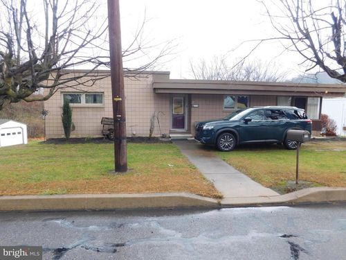 19 Ort Valley Rd, LEWISTOWN, PA, 17044-1336 | Card Image