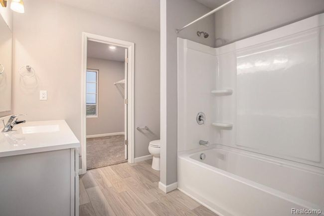 Stock photo - primary bath | Image 7