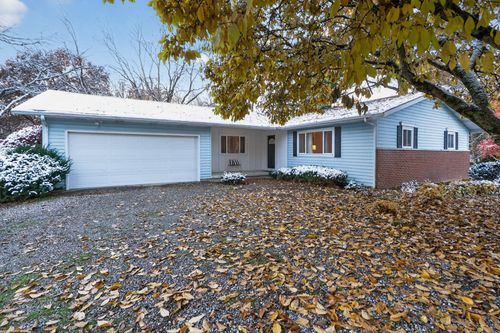 3233 Grey Fox Dr, Gahanna, OH, 43230-1924 | Card Image