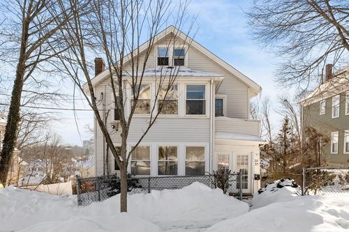 28-28-30 S Central Ave, Quincy, MA, 02170-4008 | Card Image