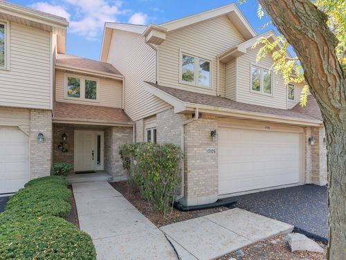 17105 Rochelle Ln, Tinley Park, IL, 60487-7640 | Card Image