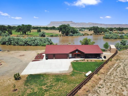 1535 E 500 S, Green River, UT, 84525 | Card Image