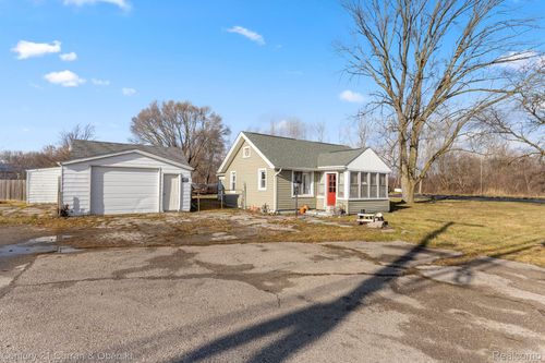 13011 Telegraph Rd, Flat Rock, MI, 48134-9612 | Card Image
