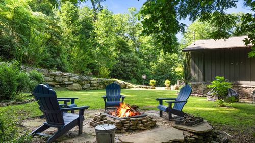 112 Clearview Ln, Highlands, NC, 28741-7523 | Card Image