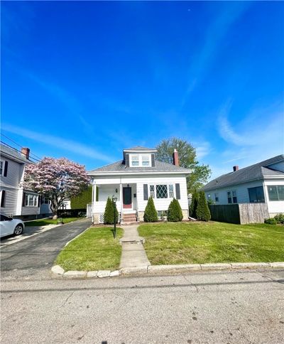 51 Peckham Avenue, House other with 4 bedrooms, 3 bathrooms and 7 parking in North Providence RI | Image 3