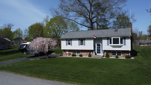 34 Bonnette Ave, Thompson, CT, 06277-1303 | Card Image