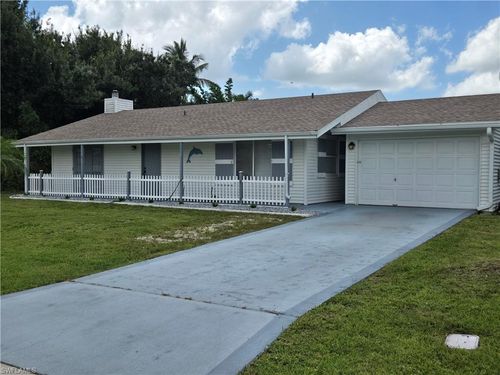 134 Se 8th St, CAPE CORAL, FL, 33990-1554 | Card Image