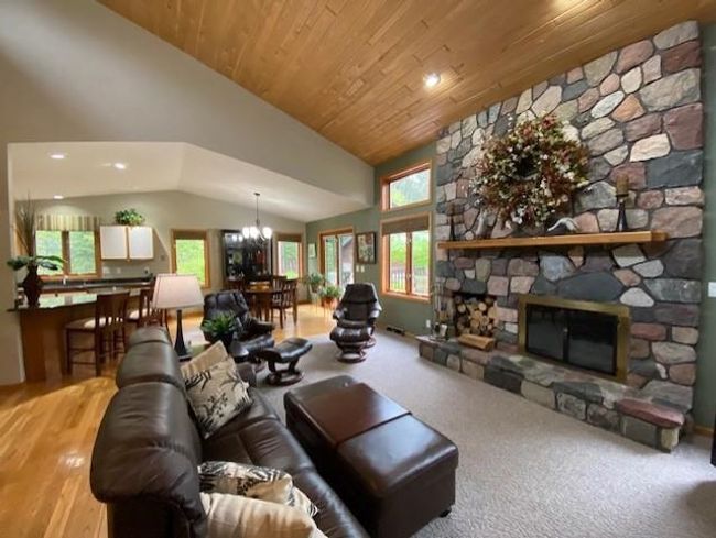 4625 Emerald Ln, House other with 3 bedrooms, 2 bathrooms and null parking in Stevens Point WI | Image 12