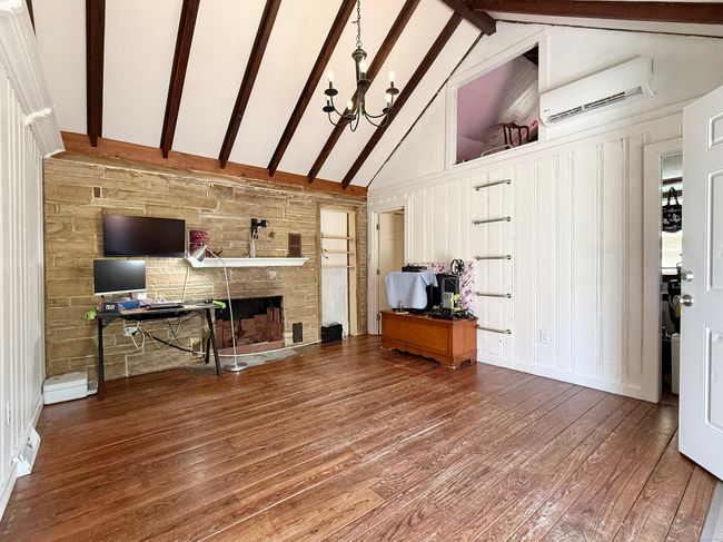 50 Downs Rd, House other with 3 bedrooms, 1 bathrooms and 4 parking in Monroe CT | Image 4