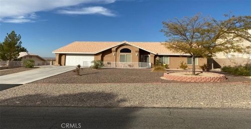 26768 Hitching Post Ln, Helendale, CA, 92342-7787 | Card Image