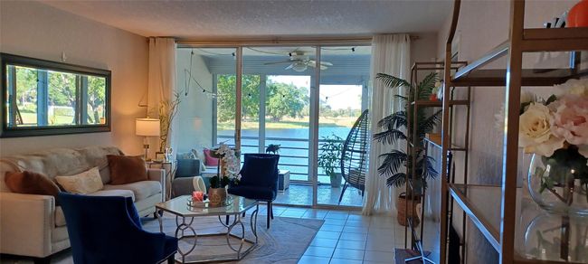 APT-205 - 3151 N Course Ln, Condo with 2 bedrooms, 2 bathrooms and null parking in Pompano Beach FL | Image 4