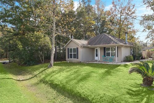 2272 Henry Clay St, Mandeville, LA, 70448-3689 | Card Image