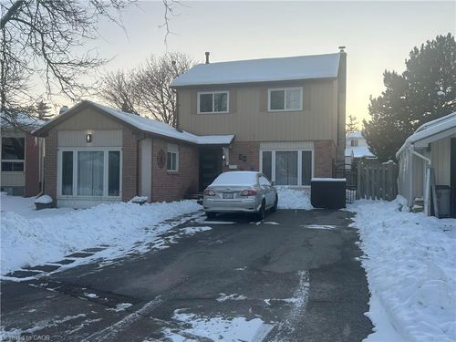 36 Angela Cres, Cambridge, ON, N1S4B6 | Card Image