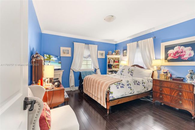 13101 Sw 82 Nd Ave, House other with 4 bedrooms, 2 bathrooms and null parking in Pinecrest FL | Image 16