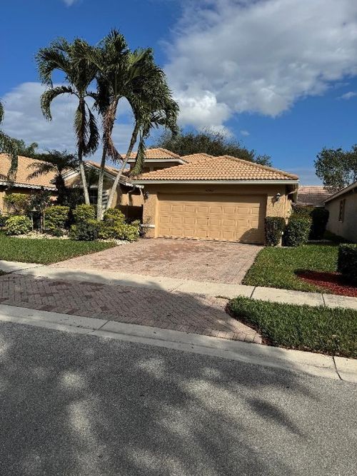 12082 Roma Rd, Boynton Beach, FL, 33437-2080 | Card Image