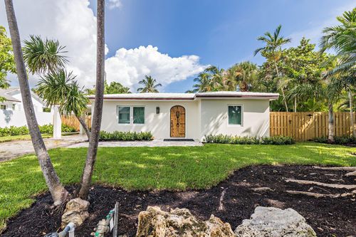229 Monterey Road, Palm Beach, FL, 33480 | Card Image