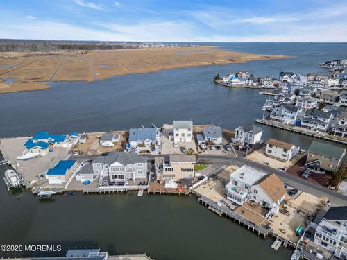 1205 Niihau Dr, FORKED RIVER, NJ, 08731-4702 | Card Image