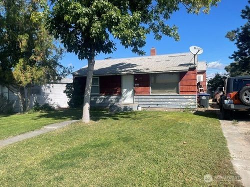 412 W Reisner Rd, Moses Lake, WA, 98837-1550 | Card Image