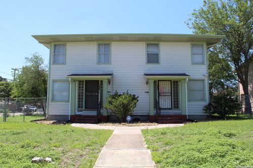 204 Senisa Dr, San Antonio, TX, 78228-5153 | Card Image