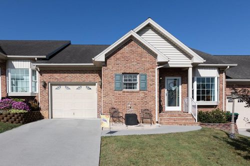 294 Ridgewood Ave, BROADWAY, VA, 22815-9155 | Card Image