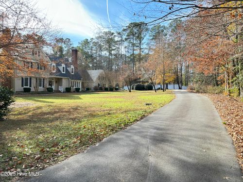 9 Quail Hollow Rd, Murfreesboro, NC, 27855-2115 | Card Image