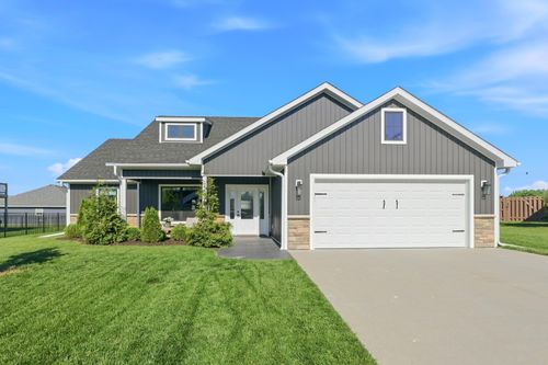 6605 Gail Ct, HALLSVILLE, MO, 65255-5703 | Card Image