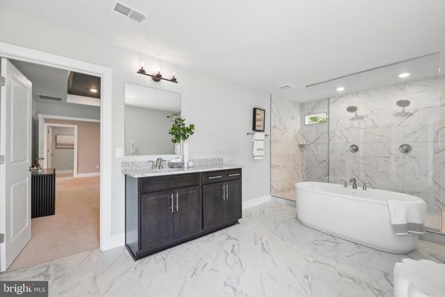 3413 Wooded Run Dr, House other with 3 bedrooms, 4 bathrooms and null parking in BROAD RUN VA | Image 49
