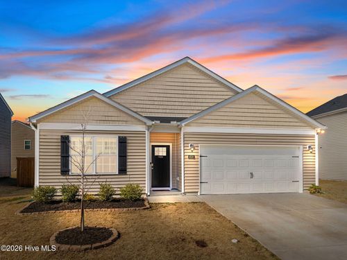 4518 Sandstone Dr, Greenville, NC, 27858-7352 | Card Image