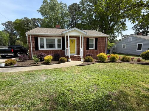 401 Stadium St, Wilson, NC, 27893-4746 | Card Image