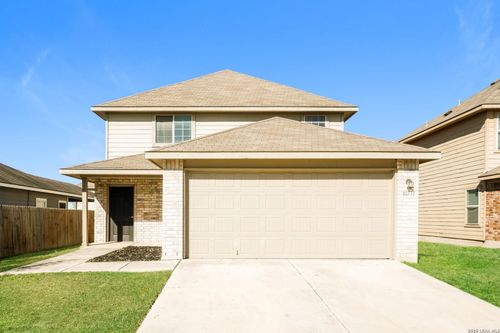 10731 Goose Way, San Antonio, TX, 78224-3174 | Card Image