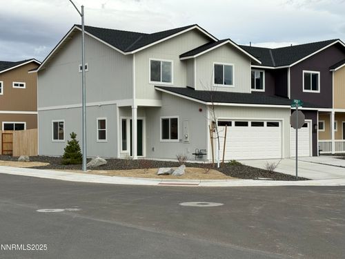 244 Green Ln, Dayton, NV, 89403-6430 | Card Image