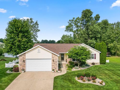 51951 Sandy Lane Dr, Granger, IN, 46530-5827 | Card Image