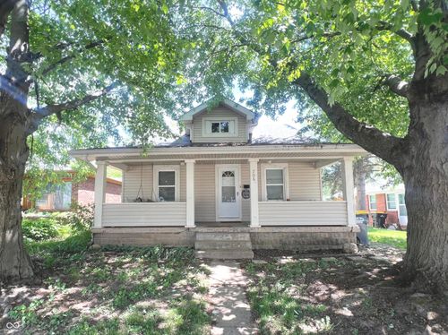 706 Chestnut St, Anderson, IN, 46012-3429 | Card Image